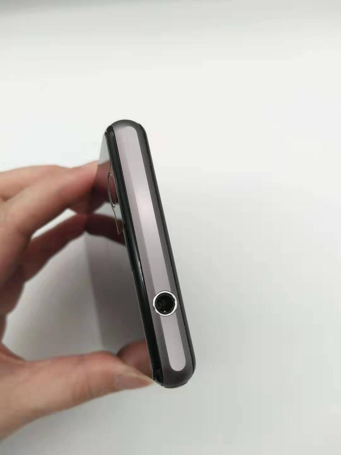 Sony-Xperia Z1 Compact Remodel - Drone Z1 avaliação e preço